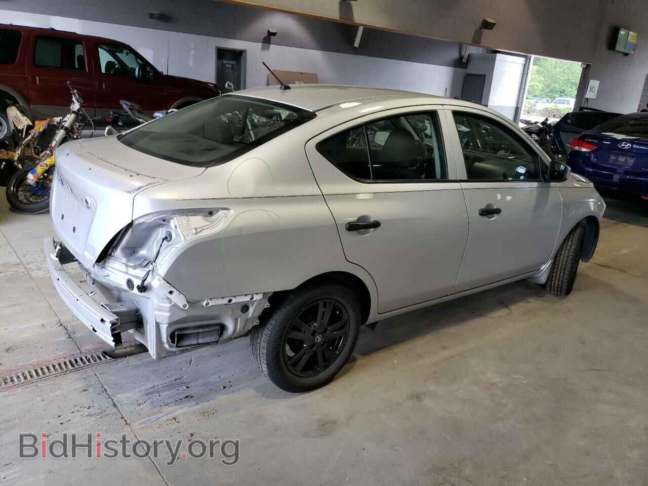2019 NISSAN VERSA - VIN: 3N1CN7AP3KL821430 - Фото 3