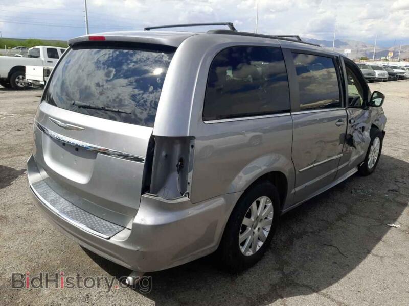 2016 Chrysler MINIVAN (VIN 2C4RC1BGXGR290214) — photo 4 of 10