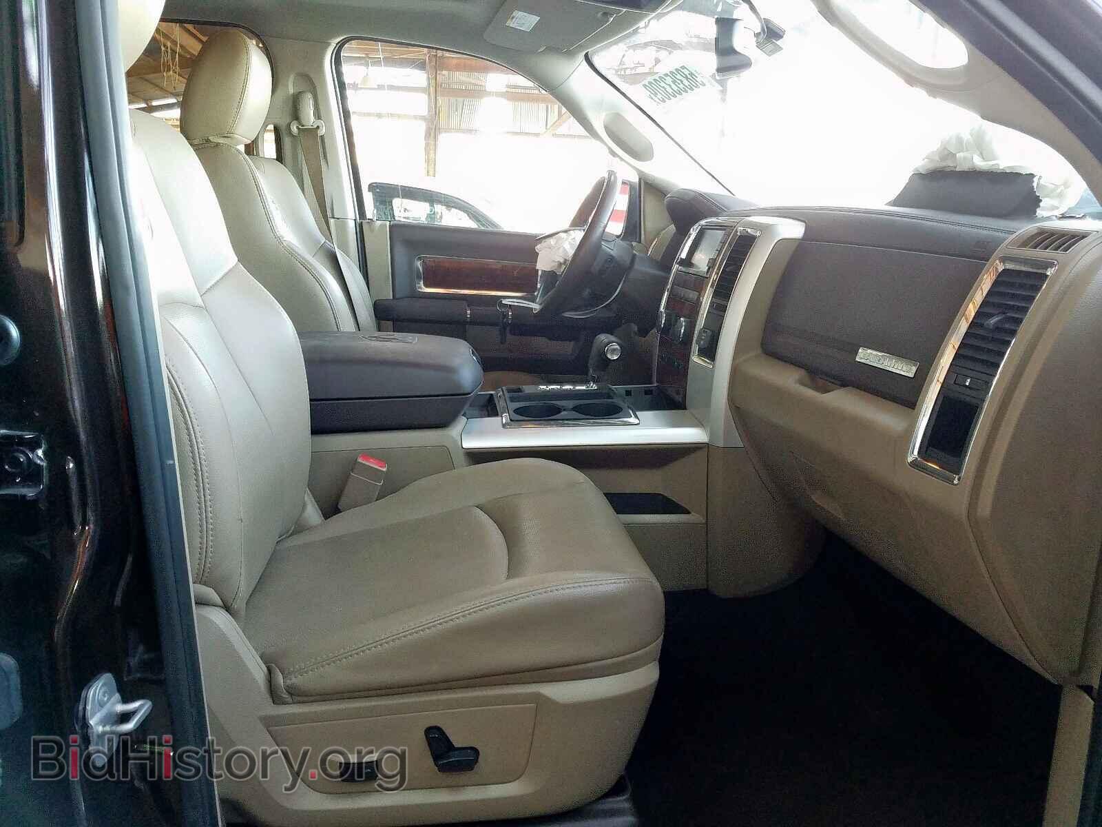 2011 DODGE RAM 1500 - VIN: 1D7RB1GT8BS607042 - Фото 5