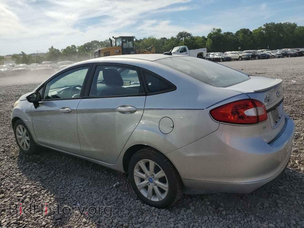 2012 FORD FIESTA - VIN: 3FADP4BJ3CM104872 - Фото 2