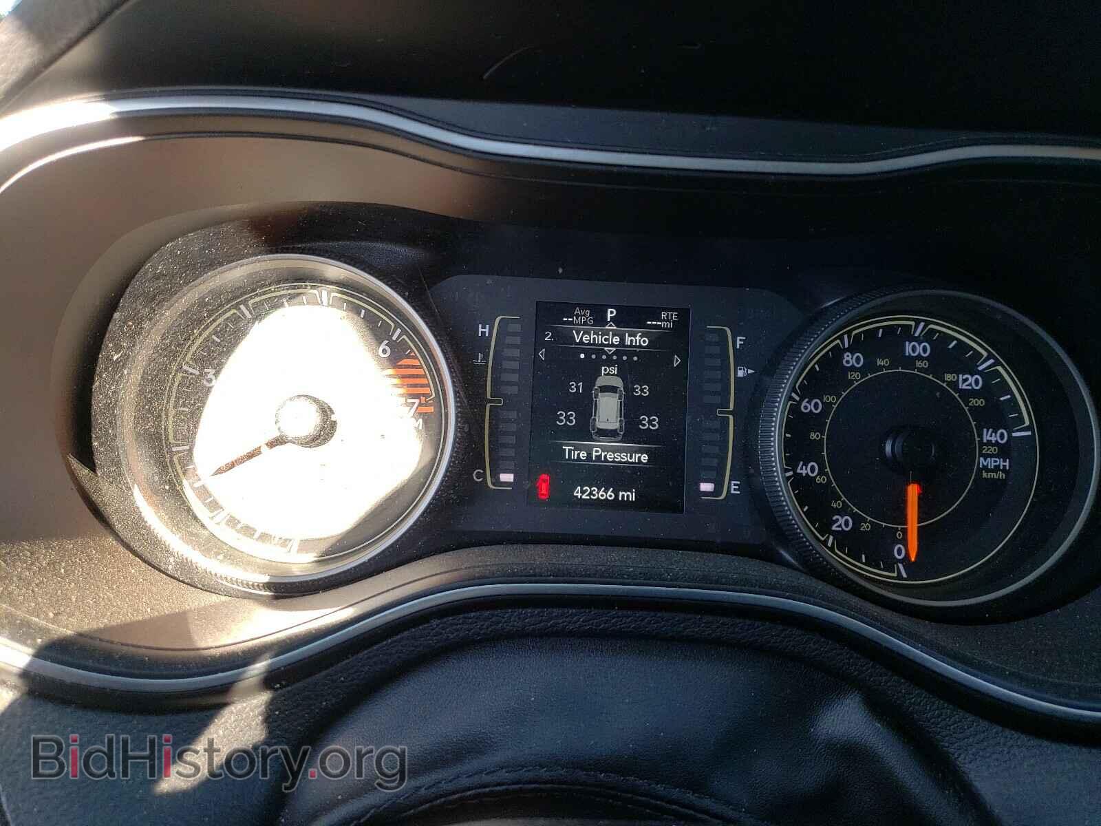 2019 JEEP CHEROKEE - VIN: 1C4PJMCB1KD127982 - Фото 8