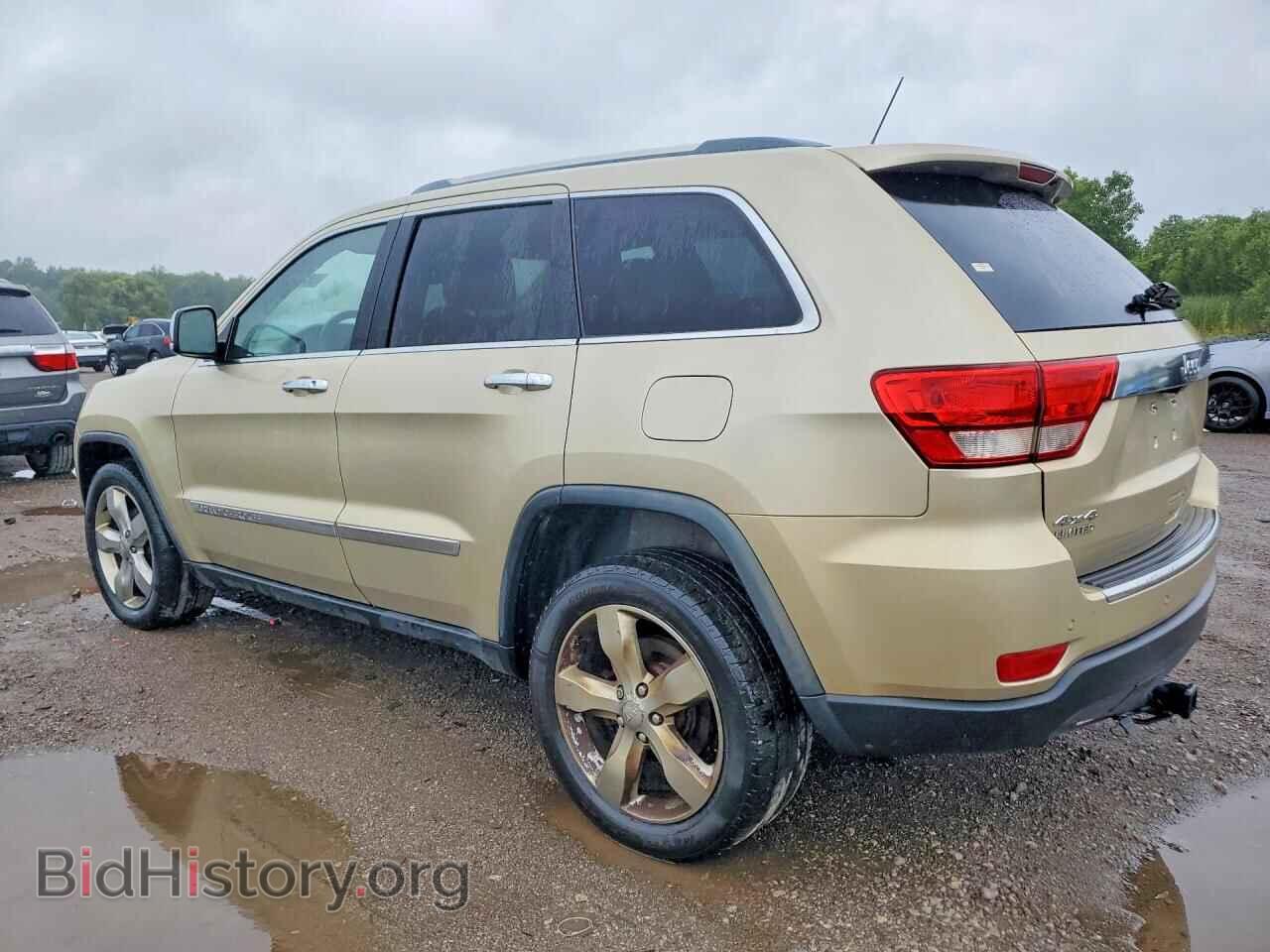 2011 JEEP CHEROKEE - VIN: 1J4RR5GG1BC612362 - Фото 2
