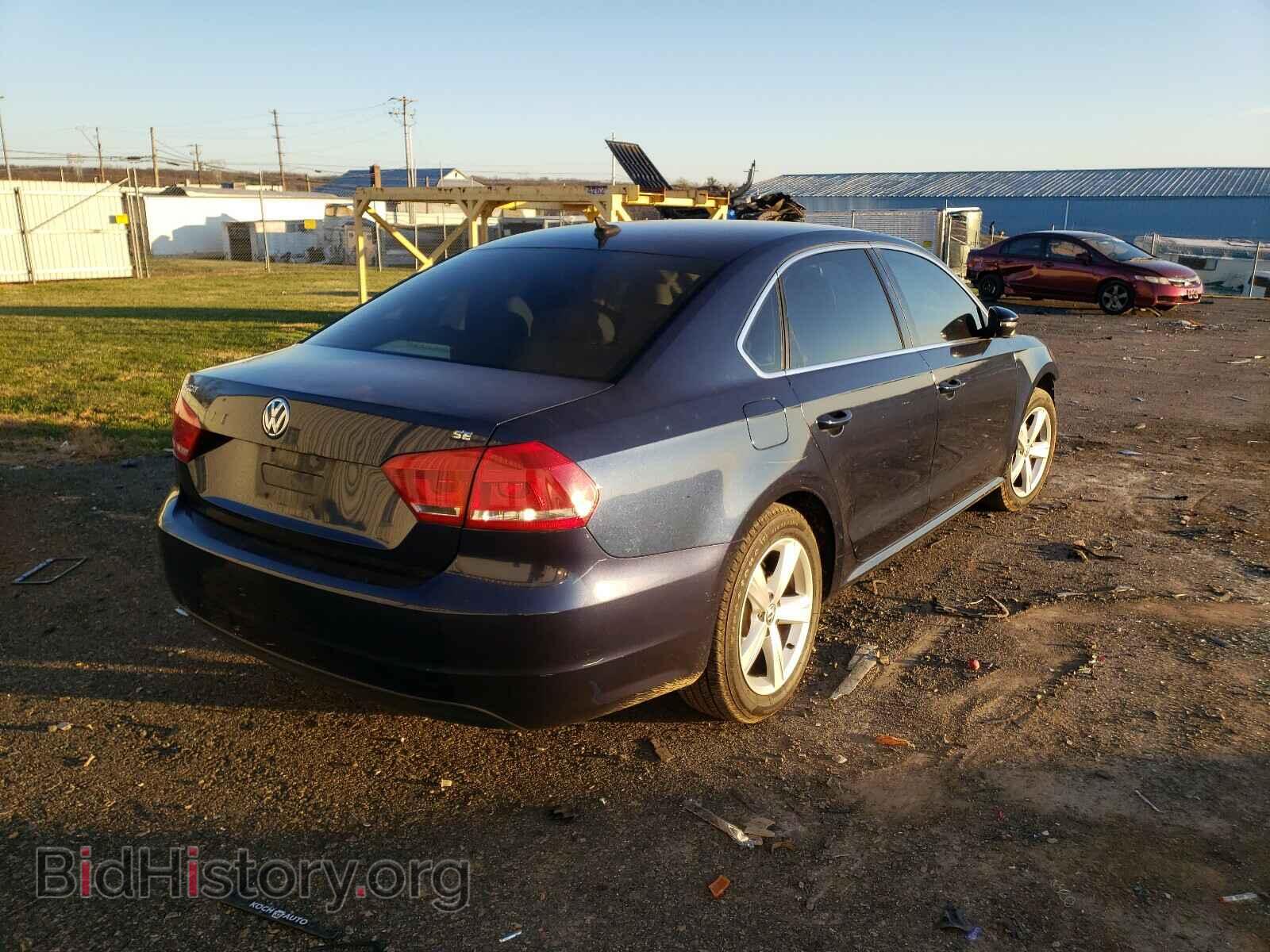 2012 VOLKSWAGEN PASSAT - VIN: 1VWBP7A33CC034231 - Фото 4