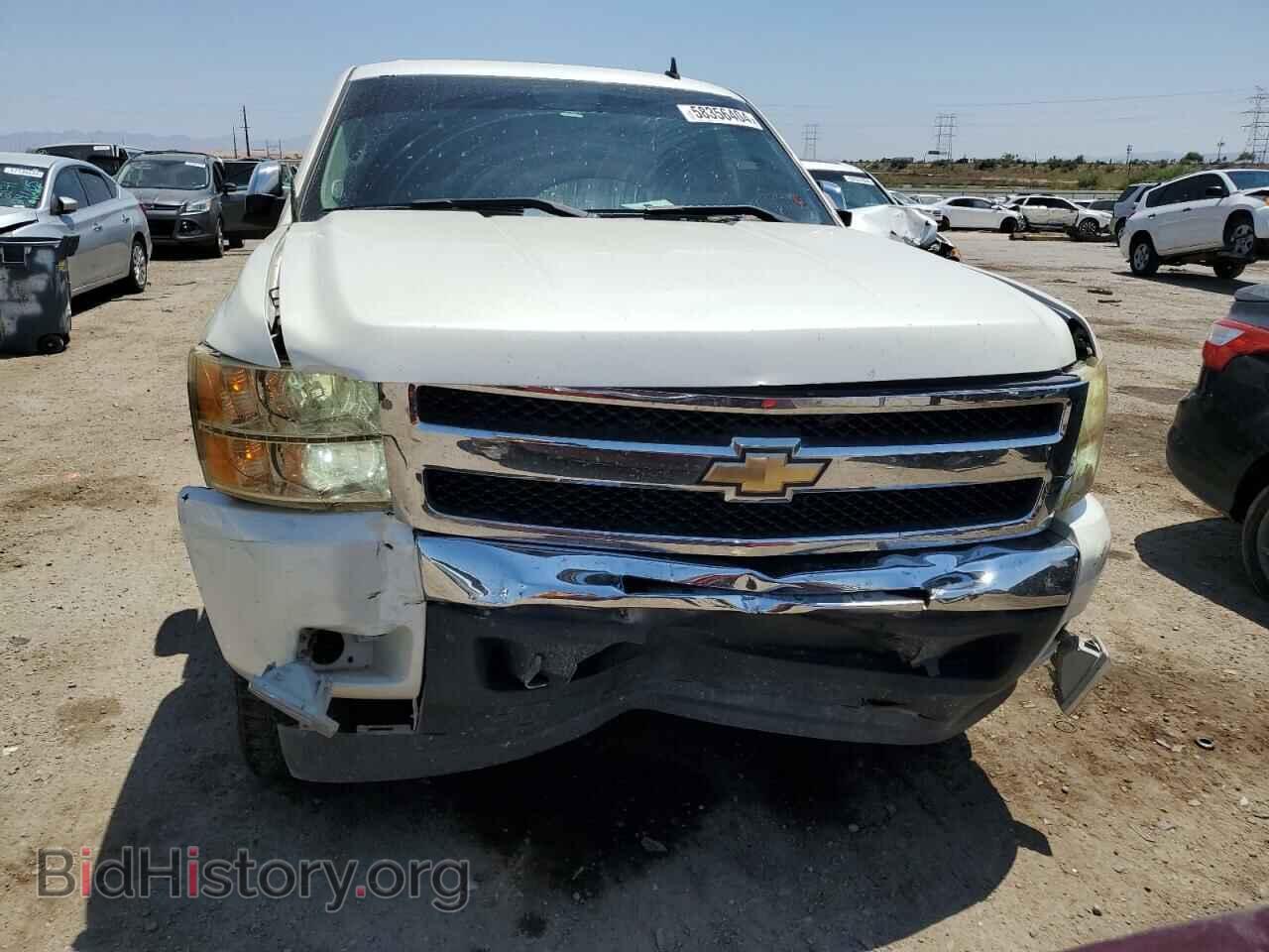 2011 CHEVROLET ALL Models - VIN: 3GCPKSE31BG348251 - Фото 5