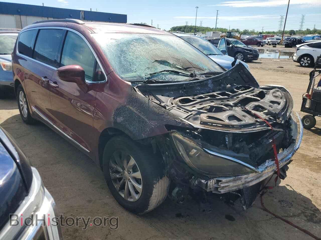 2017 CHRYSLER PACIFICA - VIN: 2C4RC1BG0HR623070 - Фото 4