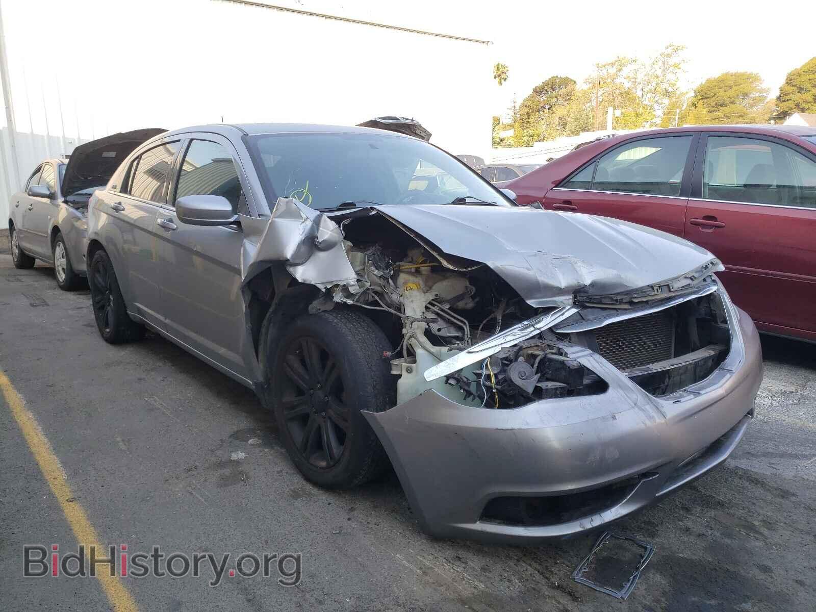 Фотография 1C3CCBAB1DN669889 - CHRYSLER 200 2013