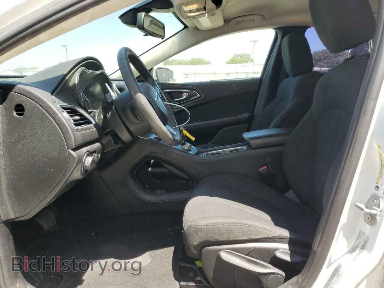 2016 CHRYSLER 200 - VIN: 1C3CCCAB1GN125385 - Фото 7