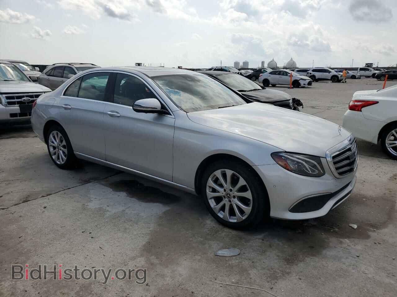 2019 MERCEDES-BENZ E-CLASS - VIN: WDDZF4JB8KA592425 - Фото 4
