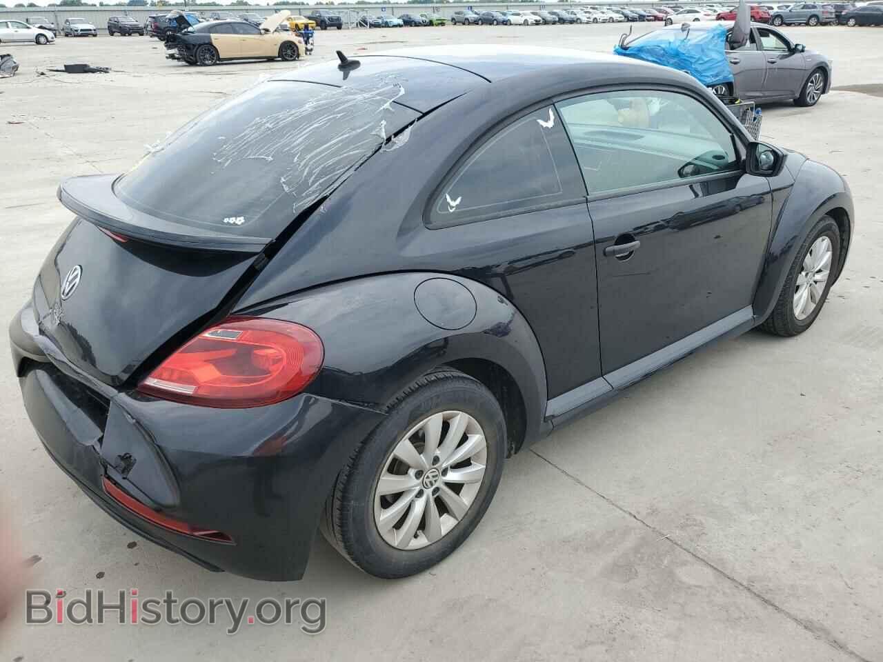 2017 VOLKSWAGEN BEETLE - VIN: 3VWF17AT3HM610926 - Фото 3
