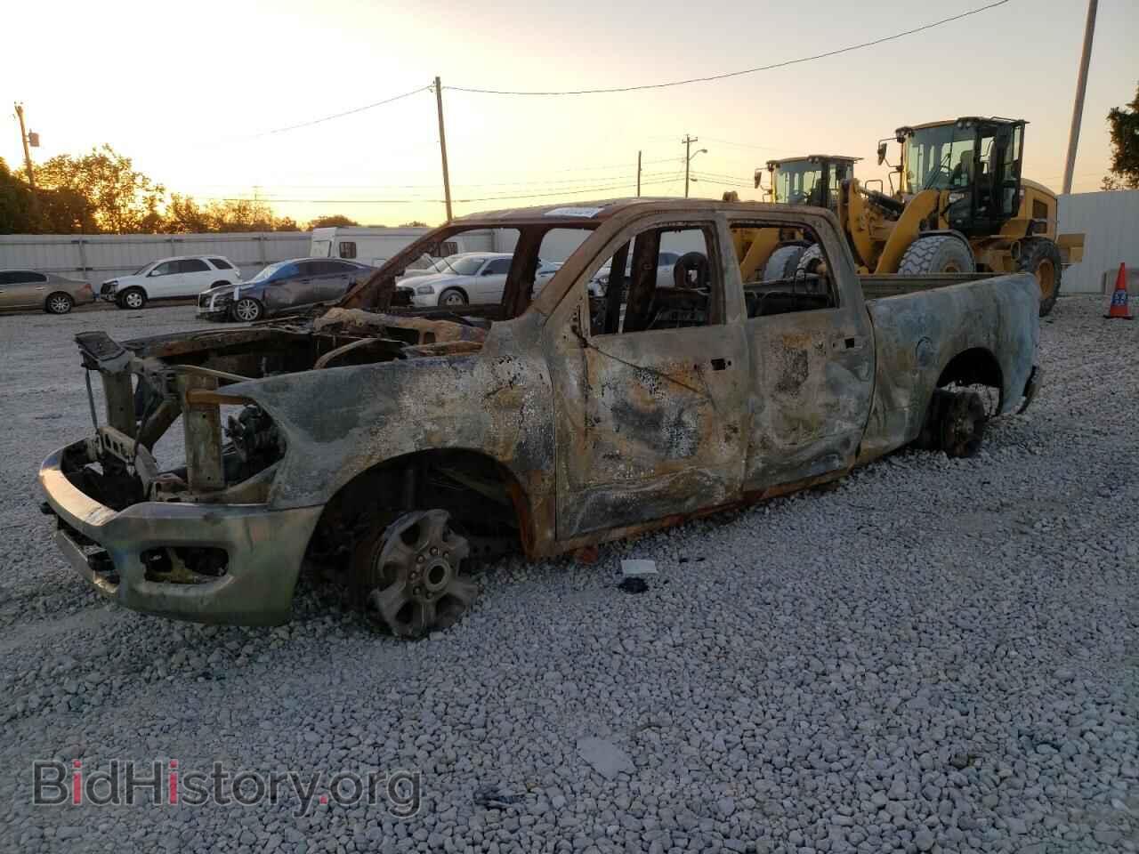 Фотография 3C6UR5DJ2PG518423 - RAM 2500 2023