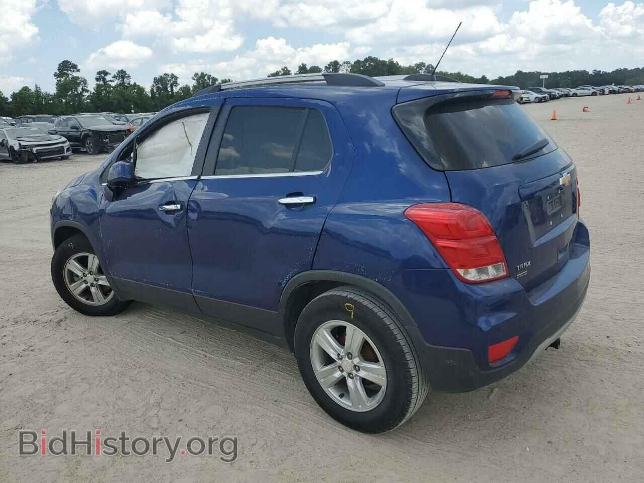 2017 CHEVROLET TRAX - VIN: 3GNCJLSB2HL186186 - Фото 2