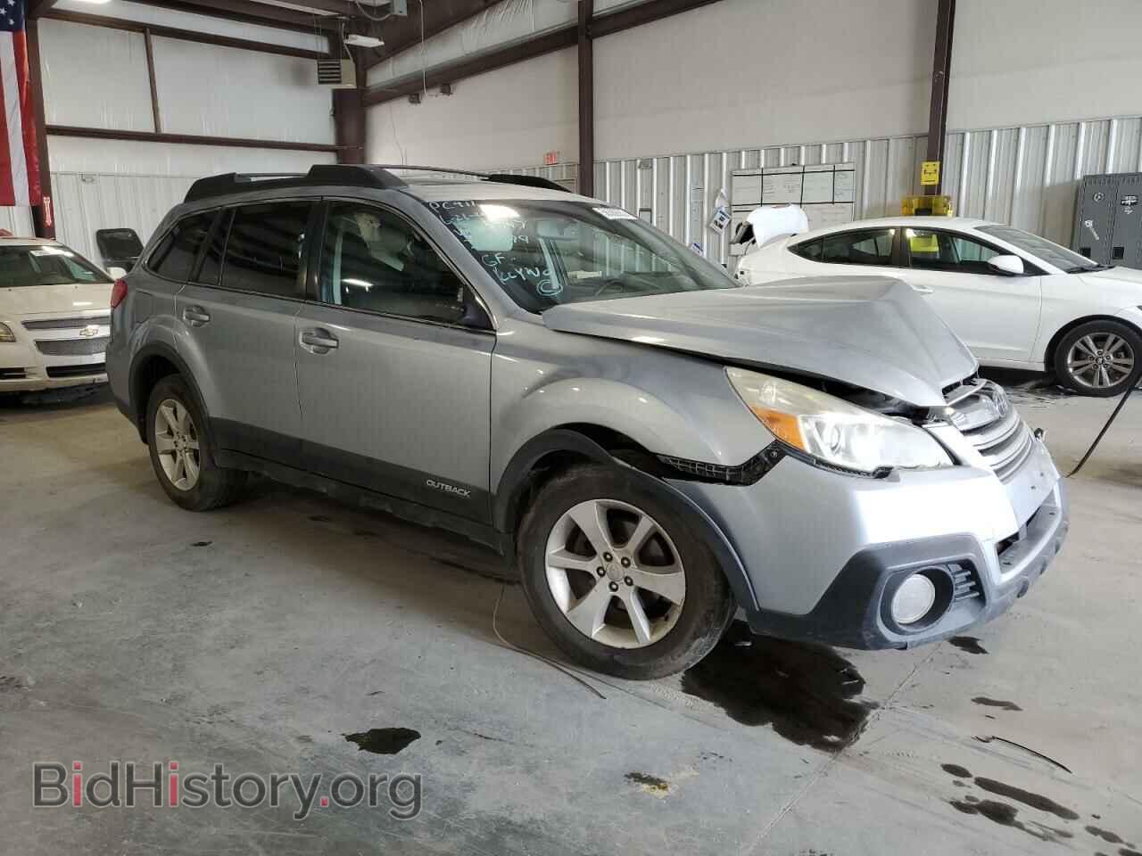 2014 SUBARU OUTBACK - VIN: 4S4BRCDC4E3242747 - Photo 4