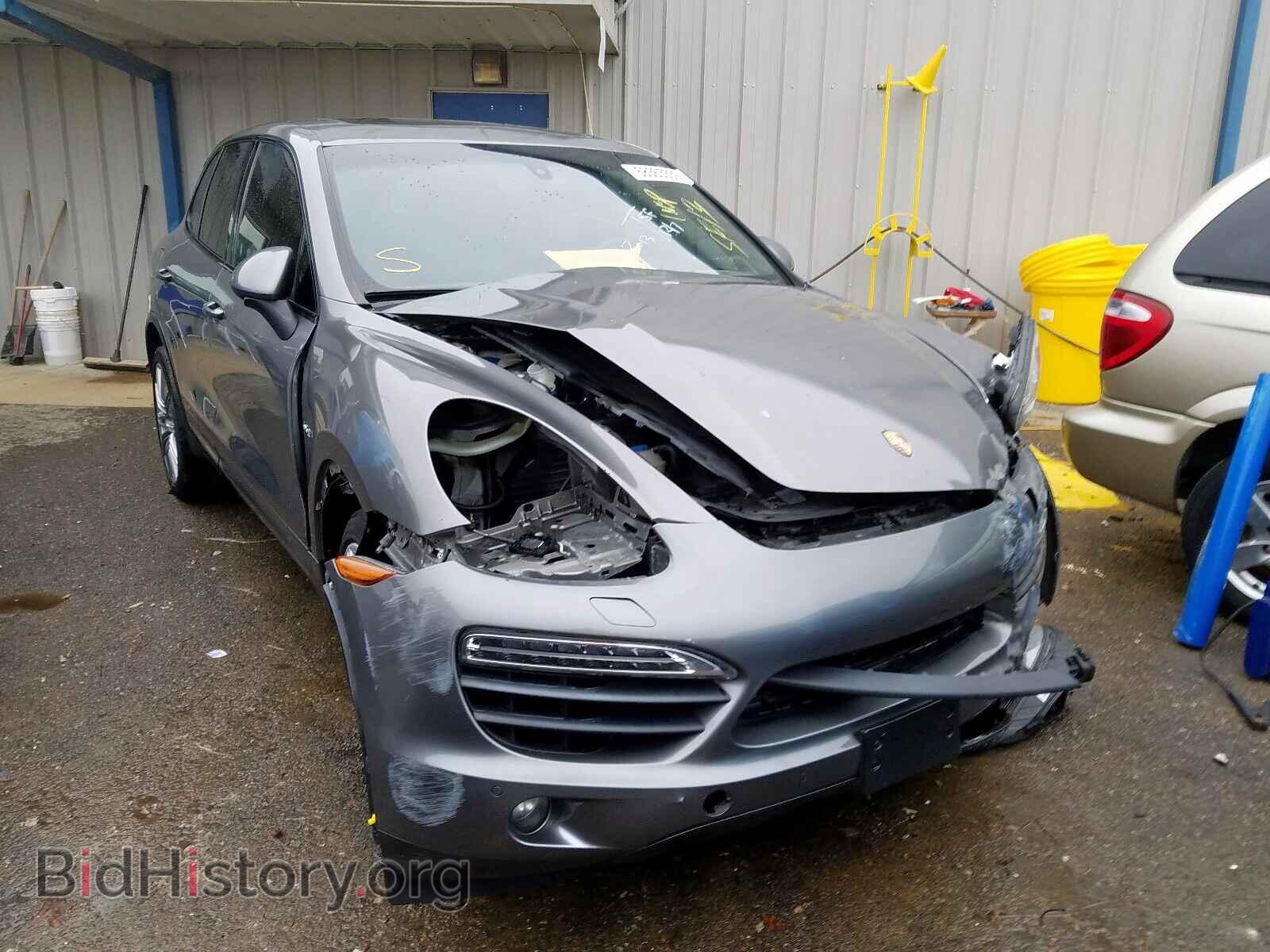 Photo WP1AE2A2XDLA14654 - PORSCHE CAYENNE S 2013