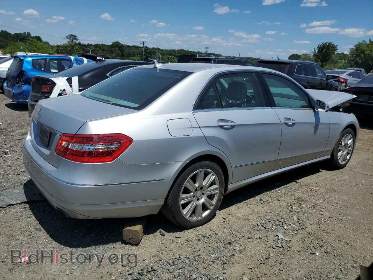 2013 MERCEDES-BENZ E-CLASS - VIN: WDDHF5KB8DA747610 - Фото 3