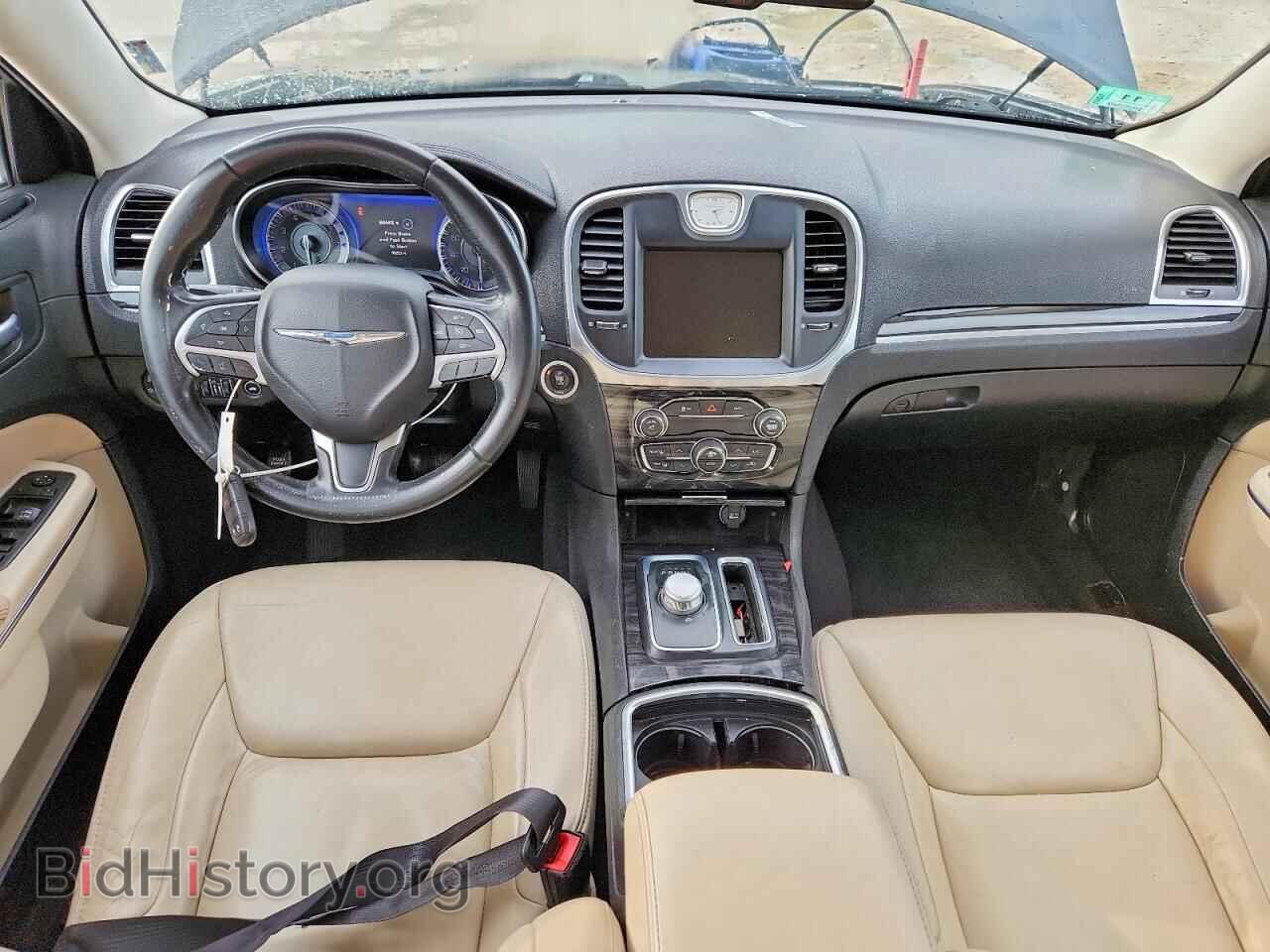 2016 CHRYSLER 300 - VIN: 2C3CCARG1GH164412 - Фото 8