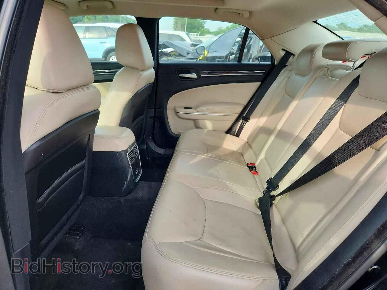2016 CHRYSLER 300 - VIN: 2C3CCARG1GH164412 - Фото 10