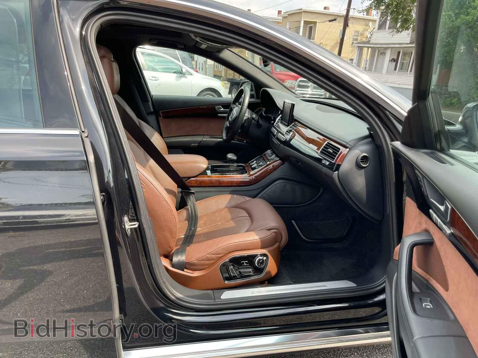 2012 AUDI A8 - VIN: WAURVAFD9CN005629 - Фото 10