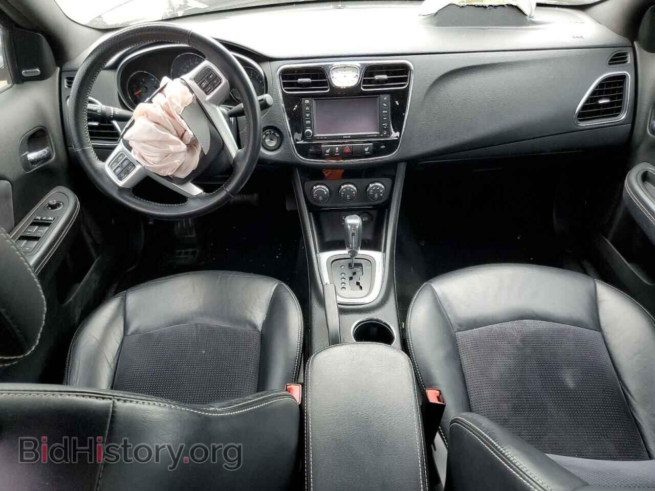 2012 CHRYSLER 200 - VIN: 1C3CCBHG6CN242143 - Фото 8