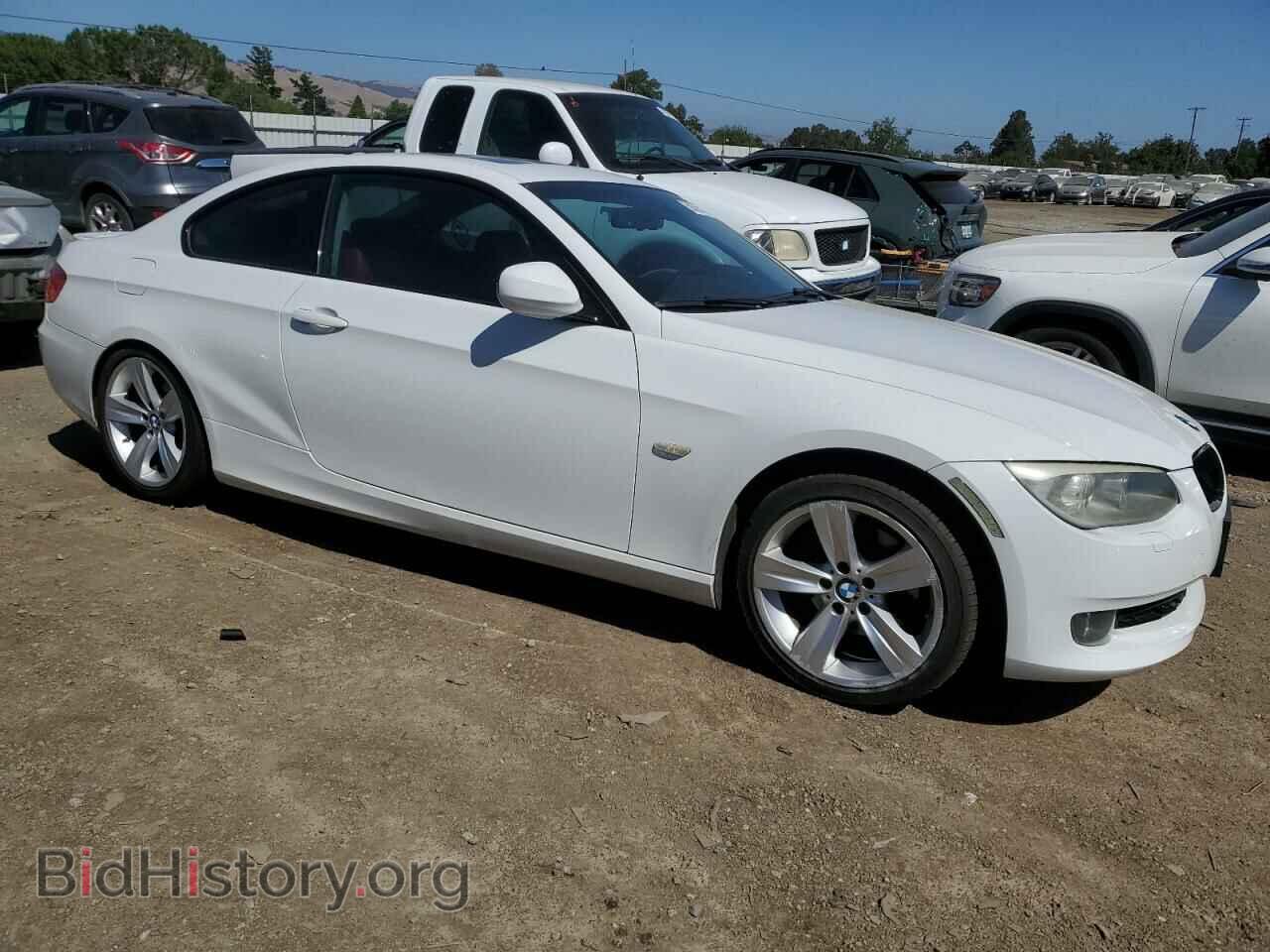 2011 BMW 3 SERIES - VIN: WBAKE5C56BE573552 - Фото 4