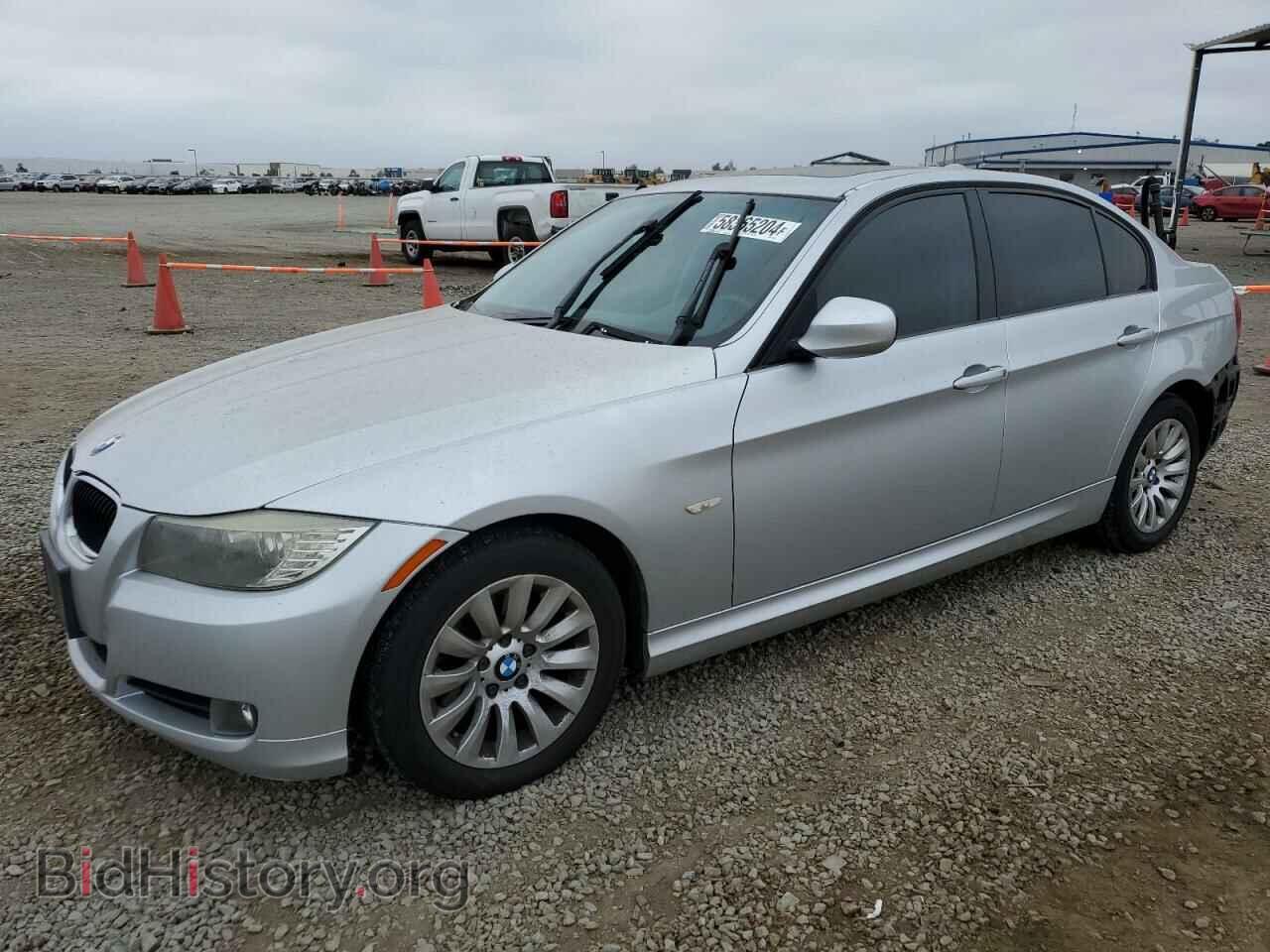 Photo WBAPH57559NL79161 - BMW 3 SERIES 2009