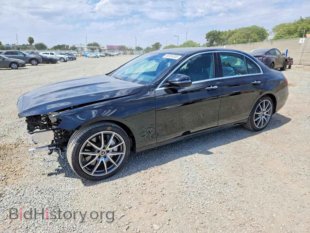 Фотография W1KZF8DB0PB188085 - MERCEDES-BENZ E-CLASS 2023