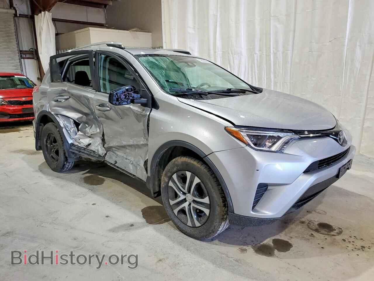 2017 TOYOTA RAV4 - VIN: 2T3BFREVXHW666709 - Фото 4
