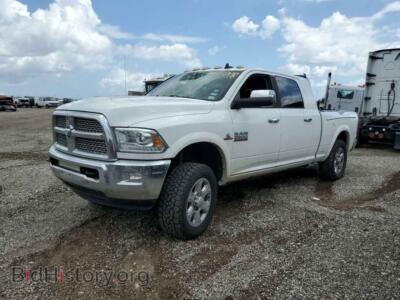2015 RAM 2500 Laramie, белый — VIN 3C6UR5NL1FG552254, Copart