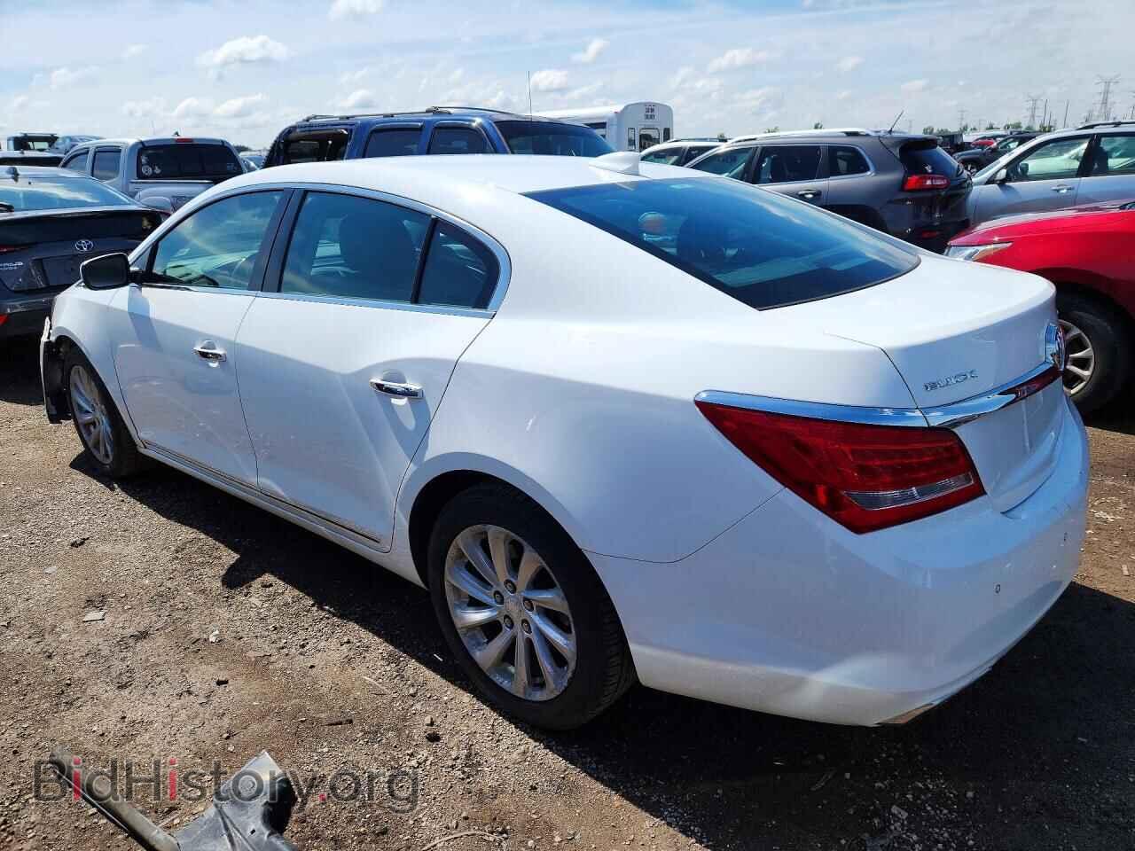 2016 BUICK LACROSSE - VIN: 1G4GB5G30GF227343 - Фото 2