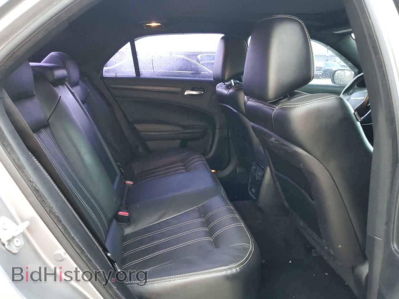 2016 CHRYSLER 300 - VIN: 2C3CCAGG0GH287816 - Фото 10