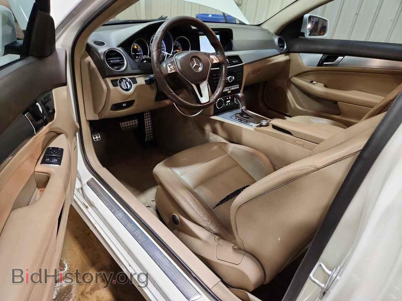 2012 MERCEDES-BENZ C-CLASS - VIN: WDDGJ4HB9CF803230 - Фото 8