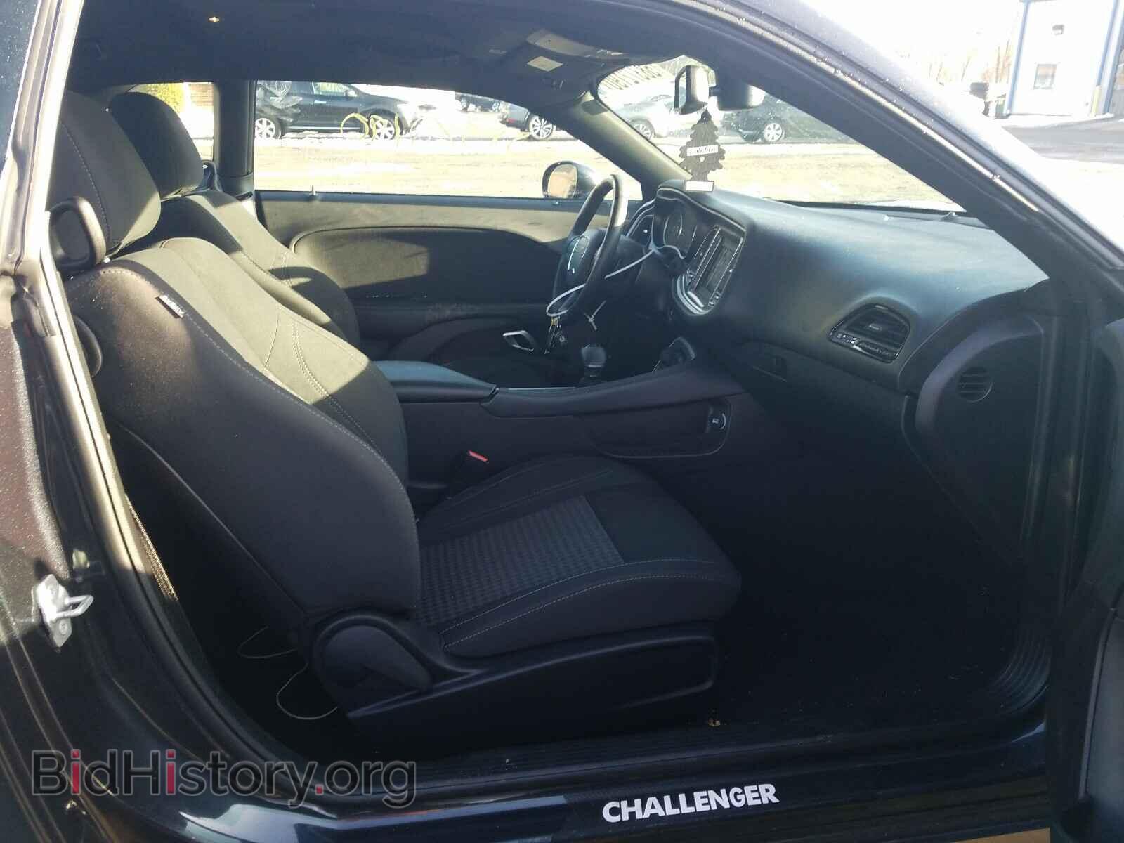 2019 DODGE CHALLENGER - VIN: 2C3CDZAG4KH677623 - Фото 5