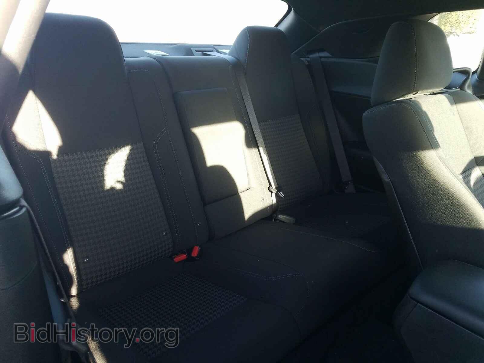 2019 DODGE CHALLENGER - VIN: 2C3CDZAG4KH677623 - Фото 6
