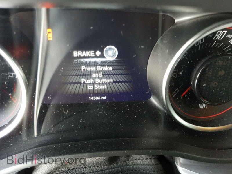2019 Dodge CHALLENGER (VIN 2C3CDZAG4KH677623) — photo 8 of 10