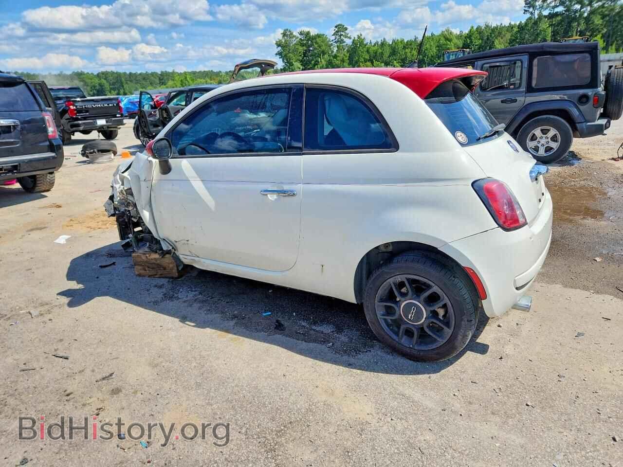 2015 FIAT 500 - VIN: 3C3CFFAR1FT676906 - Photo 2