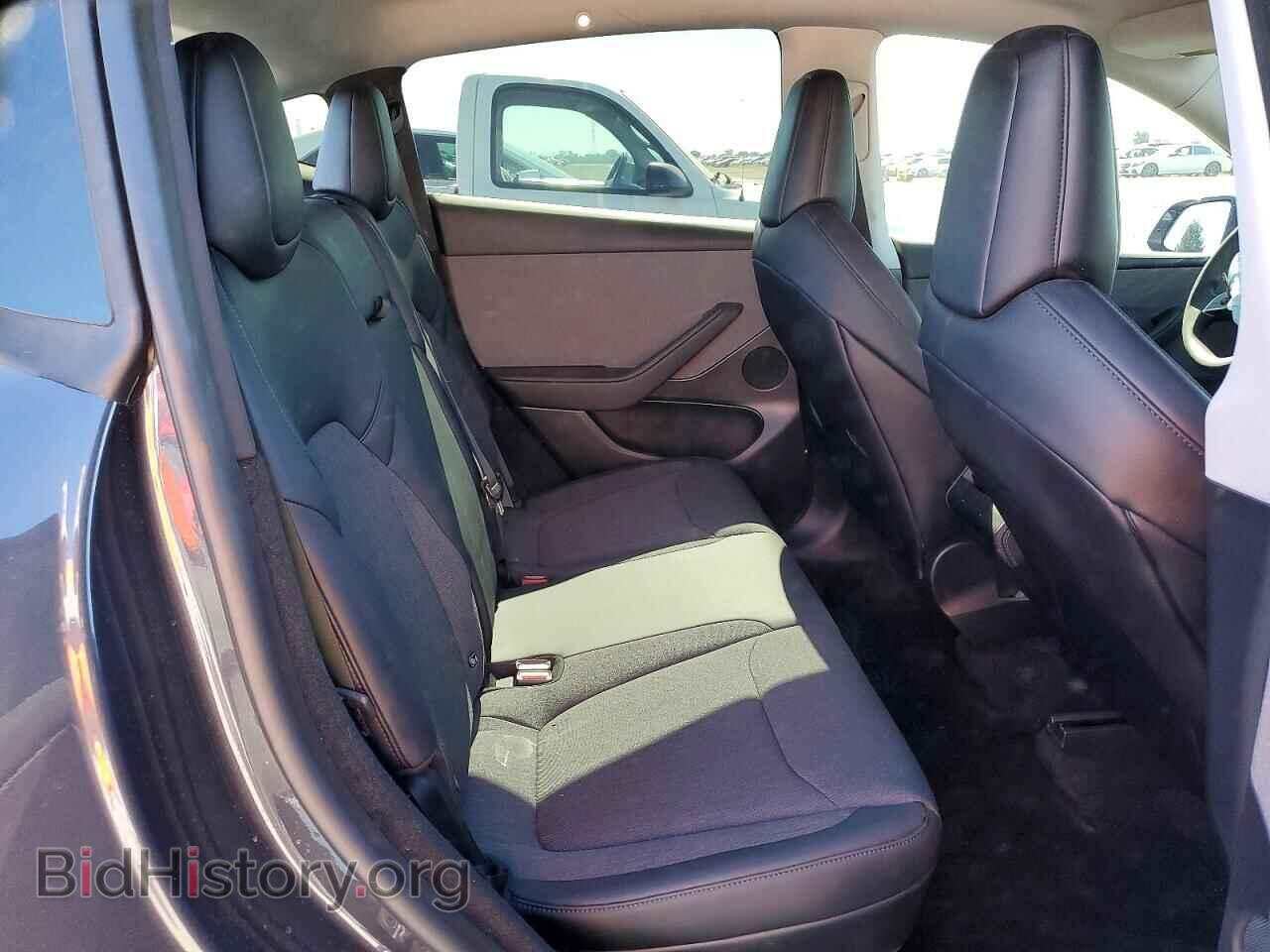 2026 TESLA MODEL Y - VIN: 7SAYGDEE4TA662163 - Фото 10