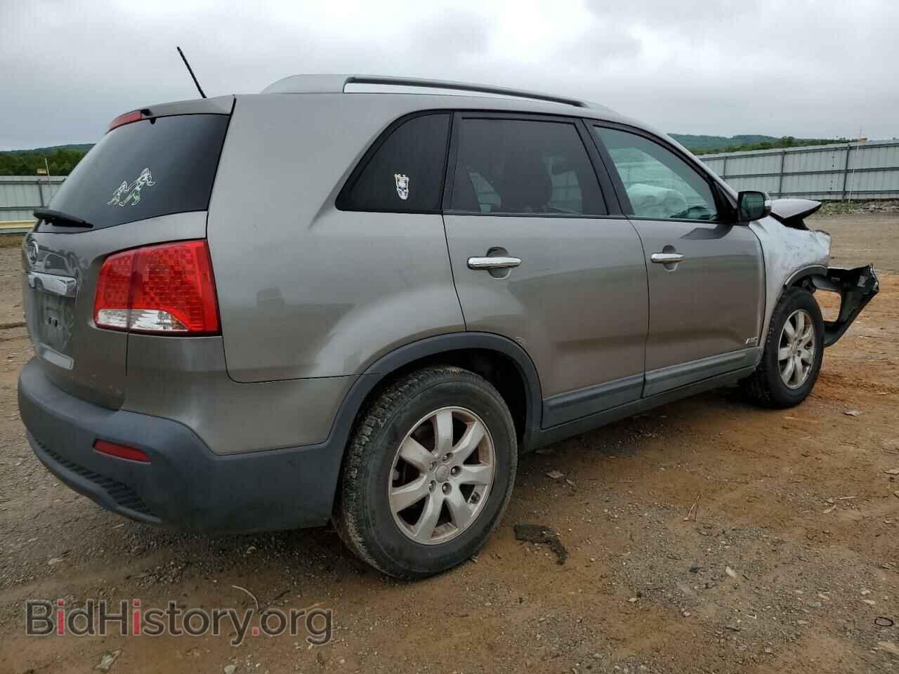 2013 KIA SORENTO - VIN: 5XYKTDA21DG319088 - Фото 3