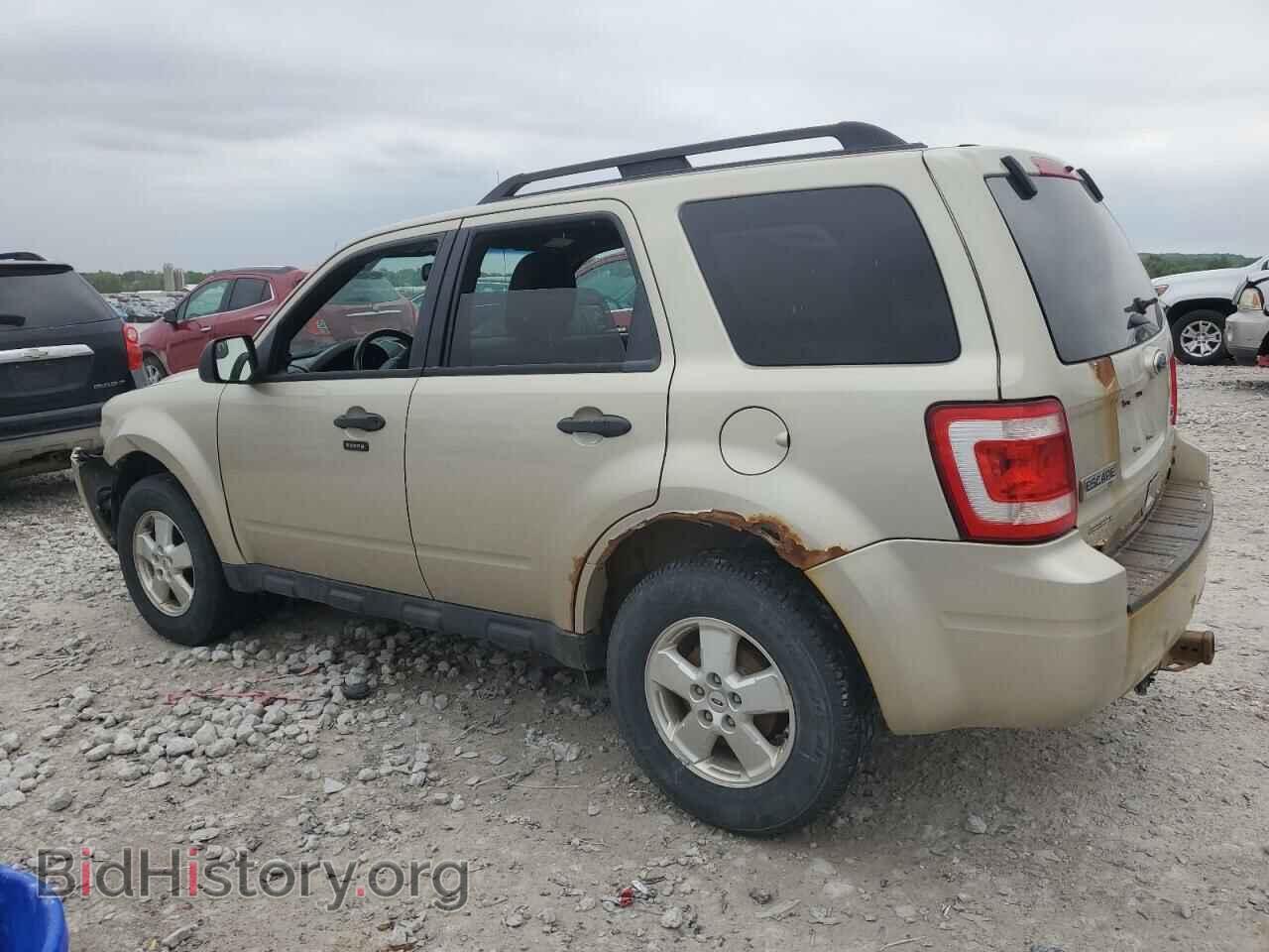 2011 FORD ESCAPE - VIN: 1FMCU9DG7BKA80641 - Фото 2