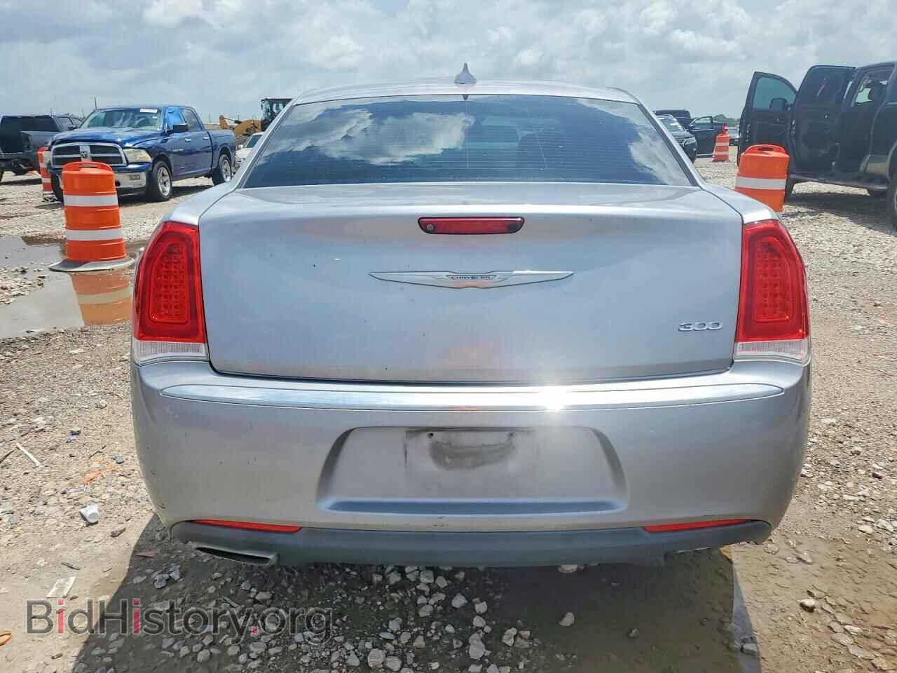 2017 CHRYSLER 300 - VIN: 2C3CCAAG6HH662103 - Photo 6