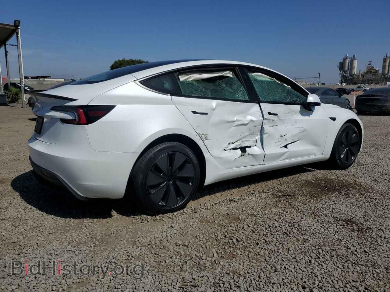 2025 TESLA MODEL 3 - VIN: 5YJ3E1EA3SF988742 - Photo 3