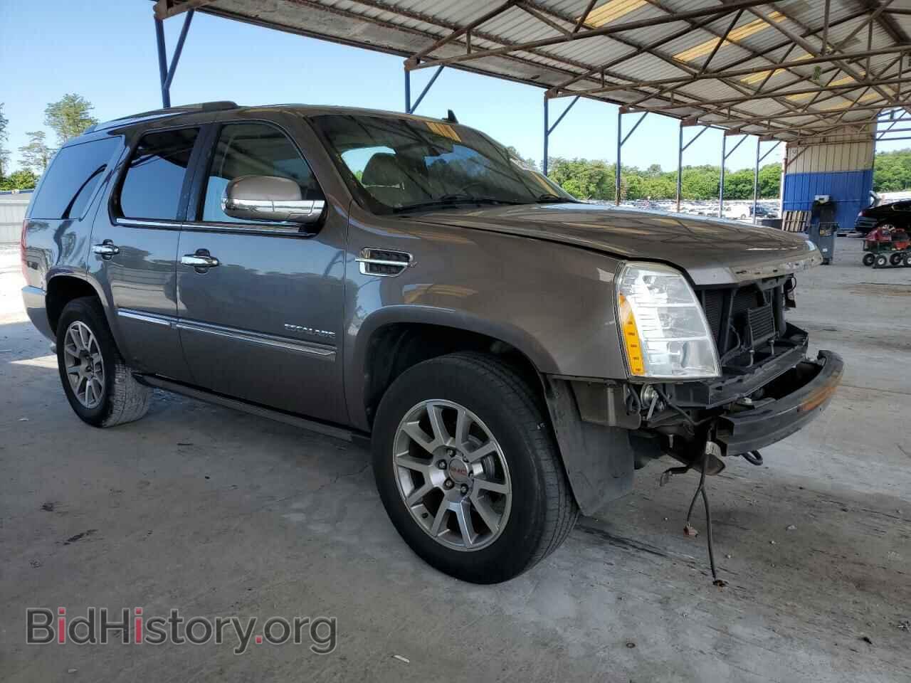 2011 CADILLAC ESCALADE - VIN: 1GYS3CEF8BR202933 - Photo 4