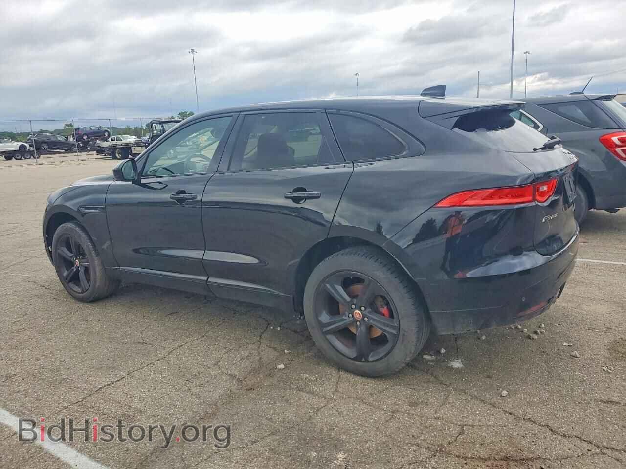 2017 JAGUAR F-PACE - VIN: SADCM2BV2HA074195 - Photo 2