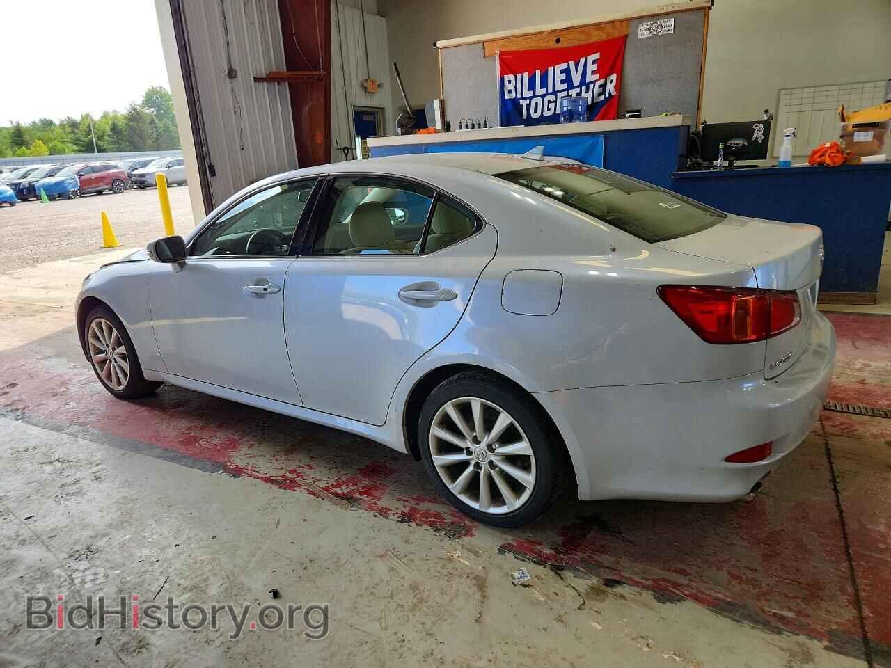 2009 LEXUS IS - VIN: JTHCK262X92029839 - Фото 2