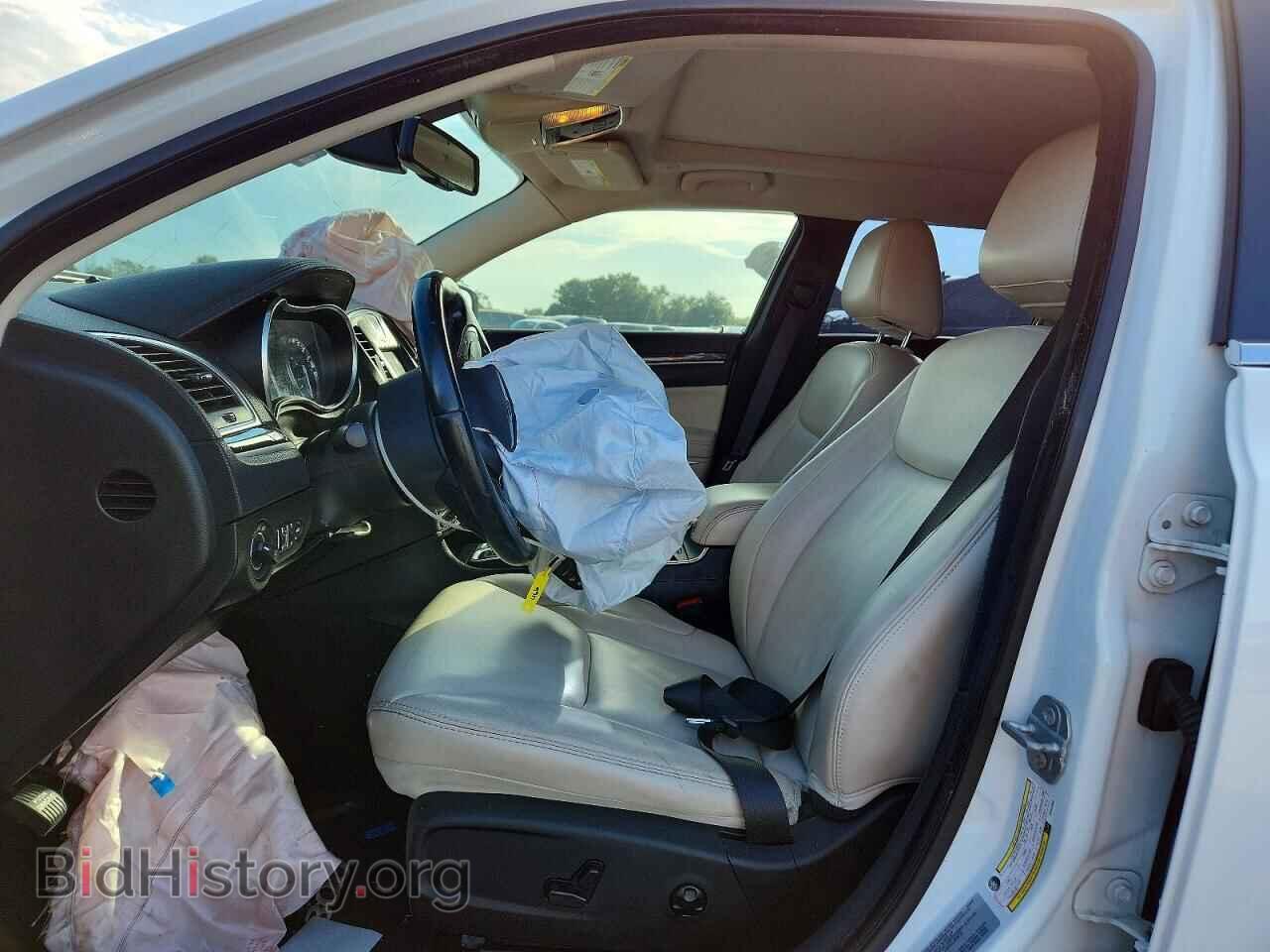 2017 CHRYSLER 300 - VIN: 2C3CCAAG3HH552688 - Фото 7