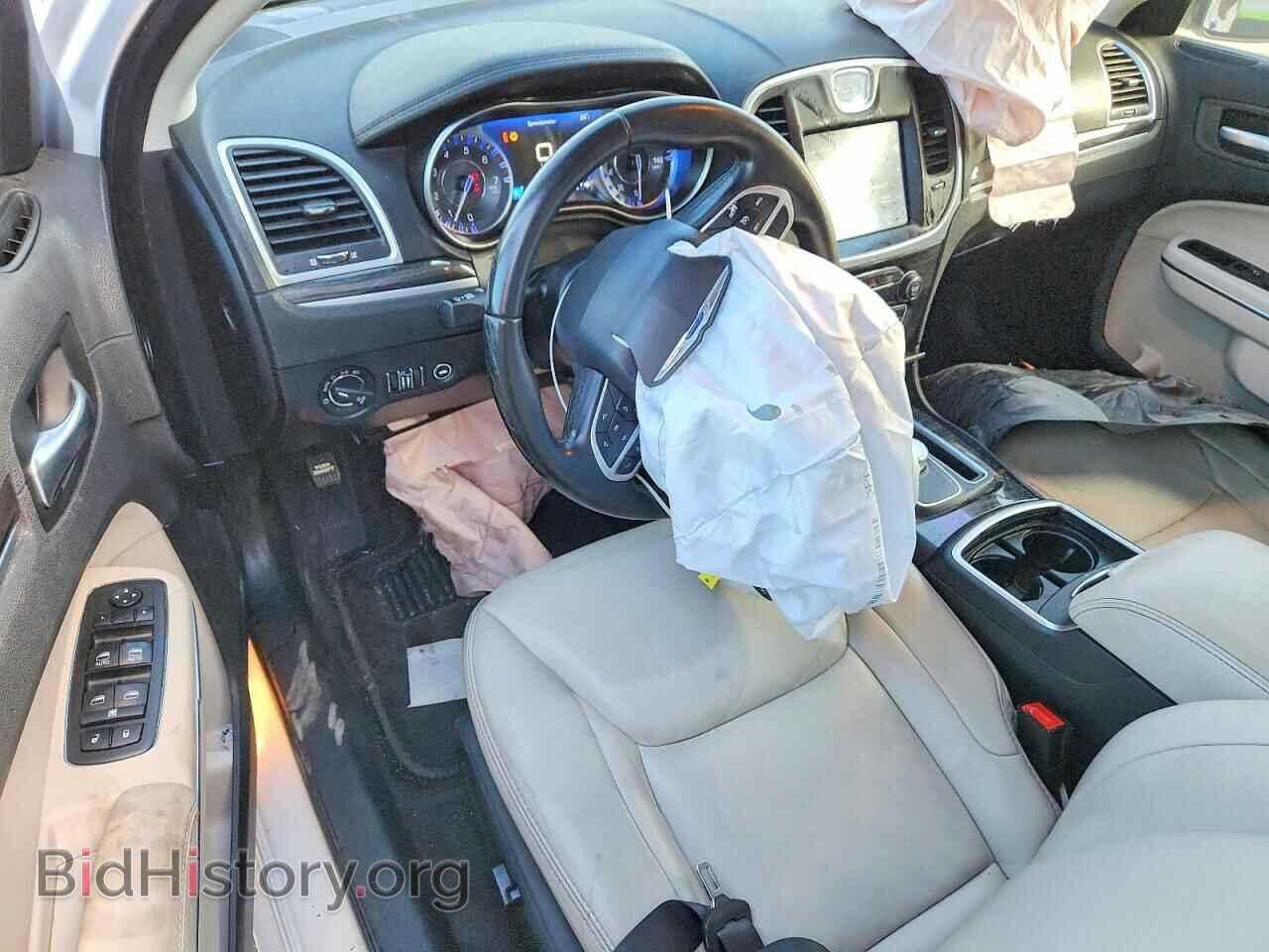 2017 CHRYSLER 300 - VIN: 2C3CCAAG3HH552688 - Фото 8
