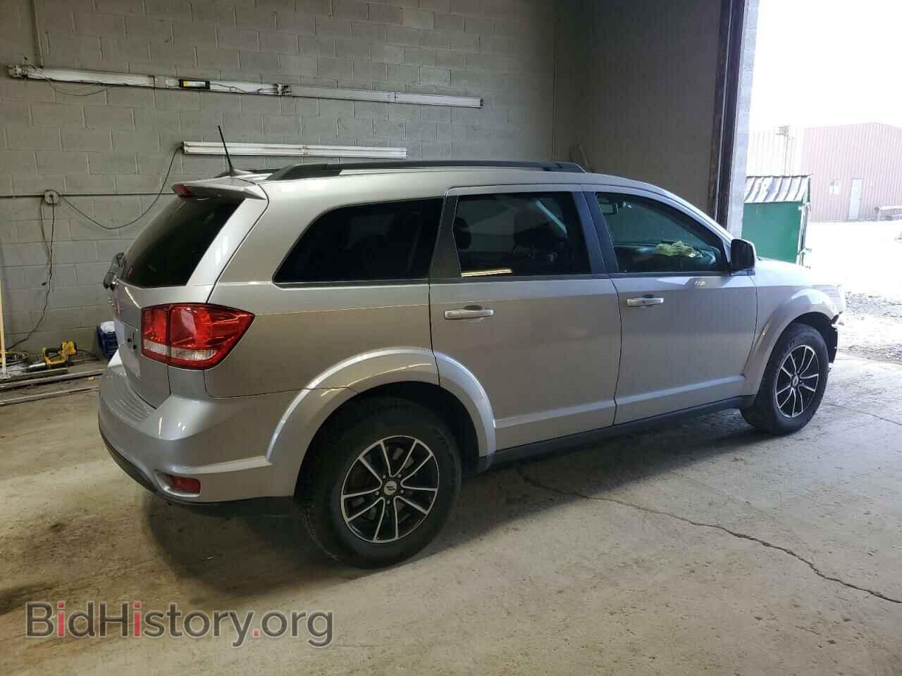 2019 DODGE JOURNEY - VIN: 3C4PDCBB0KT758669 - Фото 3