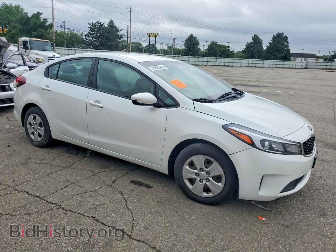 2017 KIA FORTE - VIN: 3KPFL4A76HE121848 - Фото 4