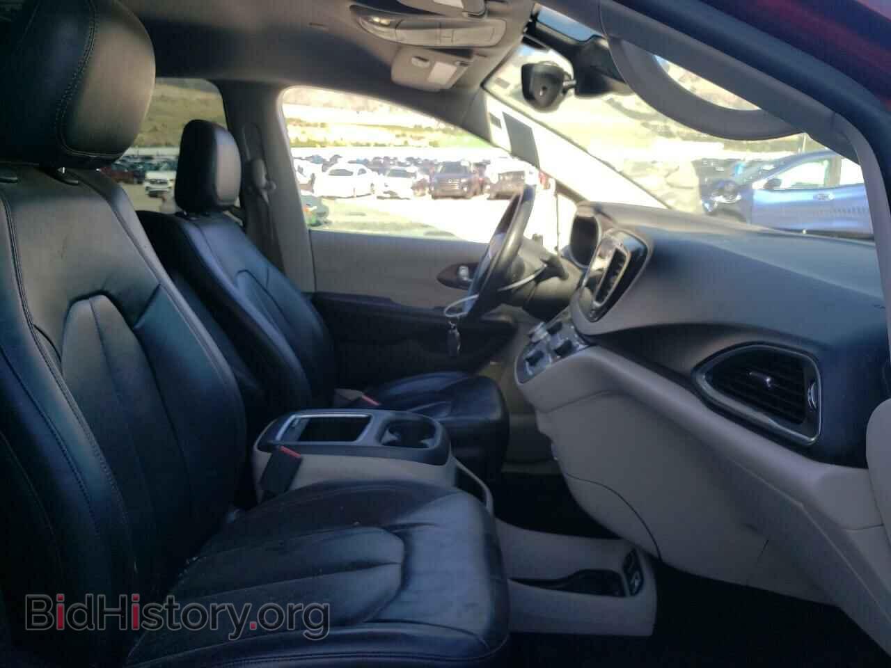 2017 CHRYSLER PACIFICA - VIN: 2C4RC1EG5HR533392 - Photo 5