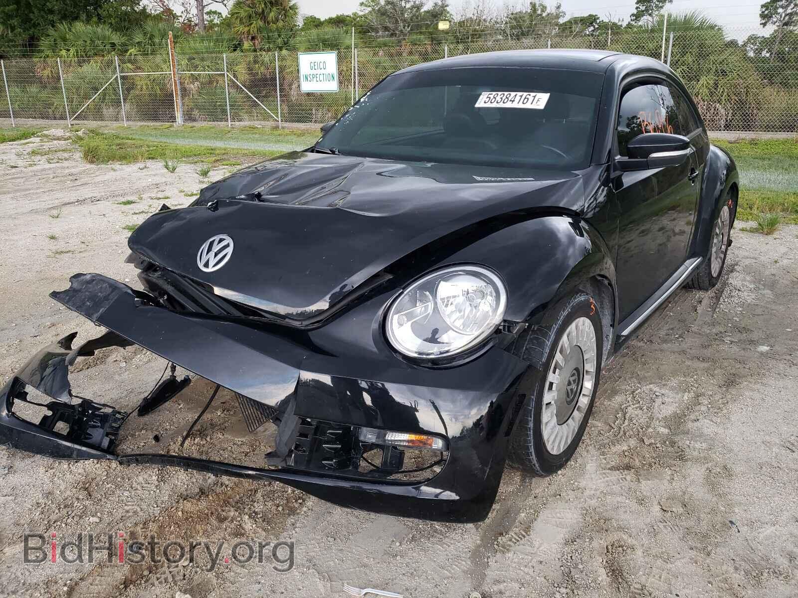 2013 VOLKSWAGEN BEETLE - VIN: 3VWJP7AT9DM659115 - Фото 2