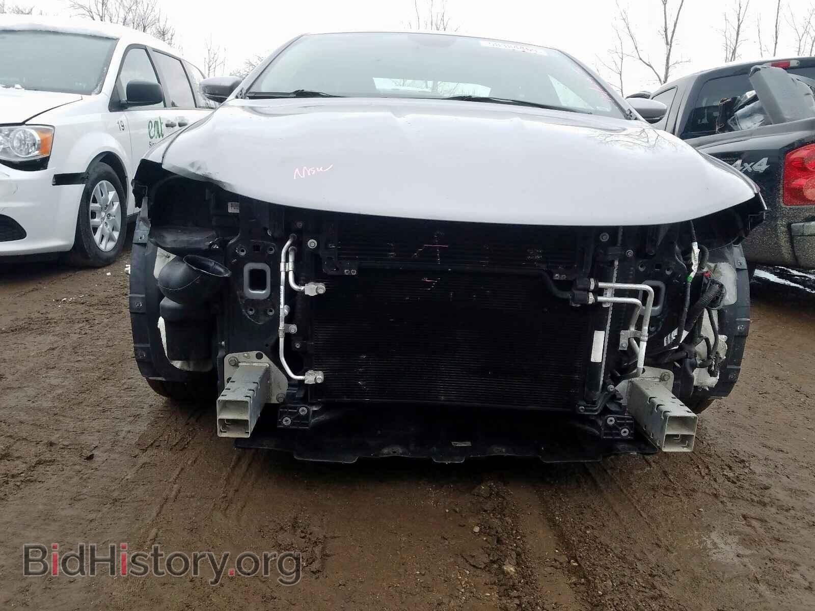 2015 CHRYSLER 200 - VIN: 1C3CCCEG3FN523606 - Фото 9