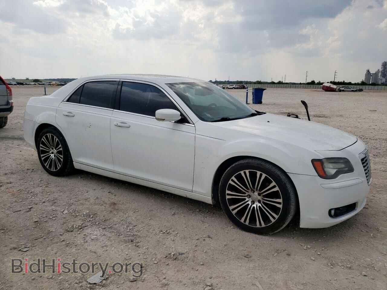 2012 CHRYSLER 300 - VIN: 2C3CCADT2CH136648 - Фото 4